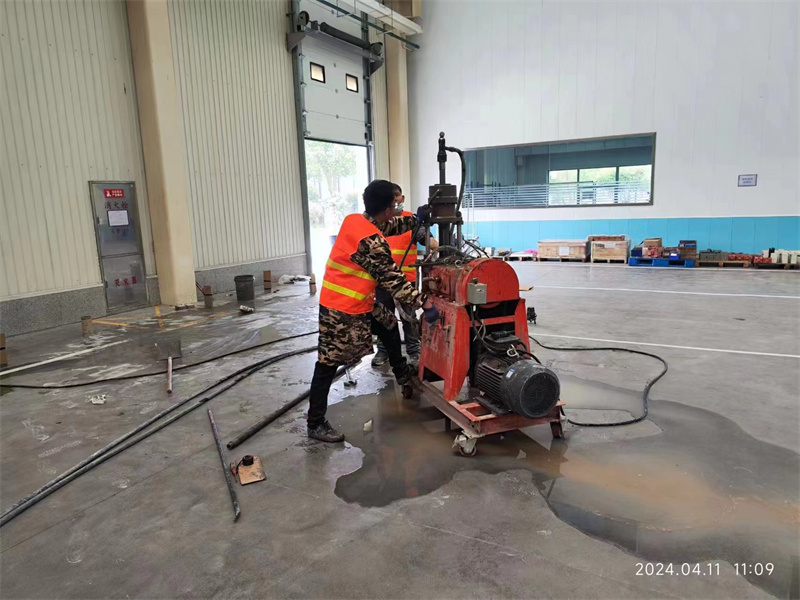 后安镇厂房地面下沉塌陷注浆加固施工